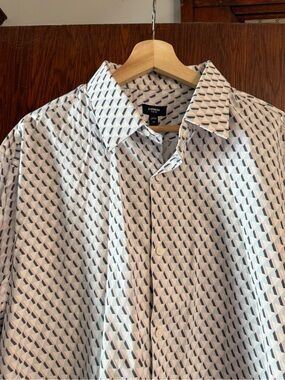 Express Men's Button-Down Shirt with Gray/Pink Triangle Print size. XXL